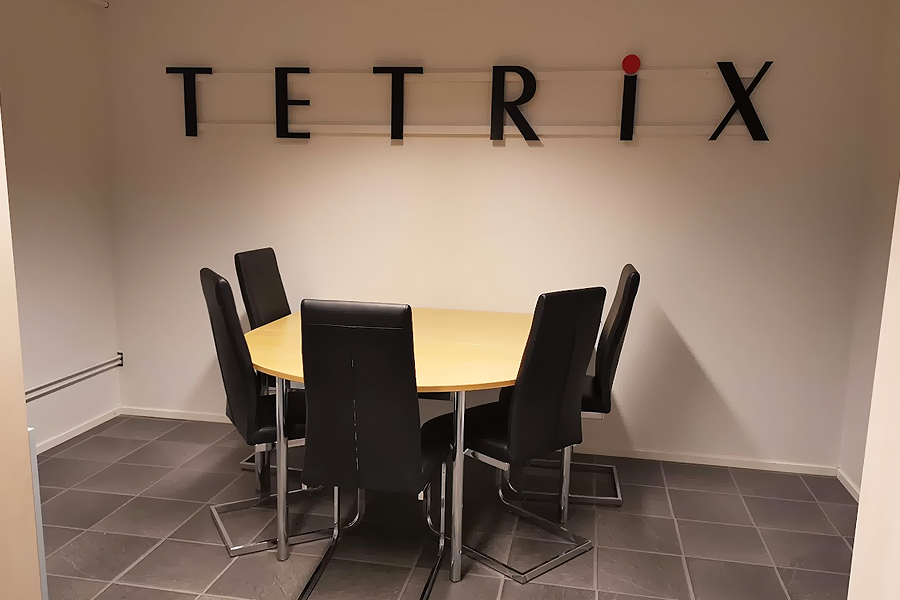 LETTERS-IRTOKIRJAIMET: letters-irtokirjain-letters-sisakyltti..jpg